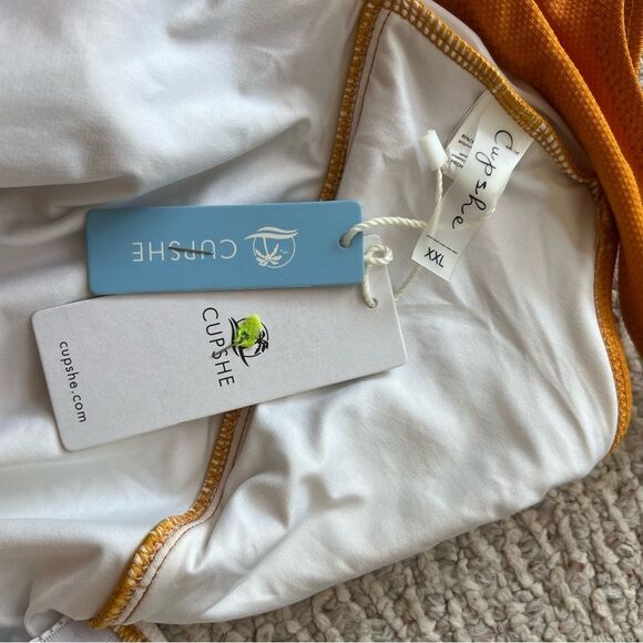 Cupshe One Piece Bathing Suit NWT - Picture 7 of 9